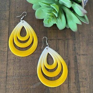 Mod Hippie Teardrop Earrings - Sunflower Yellow